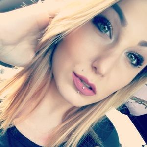 Meet your Posher, Kelsey